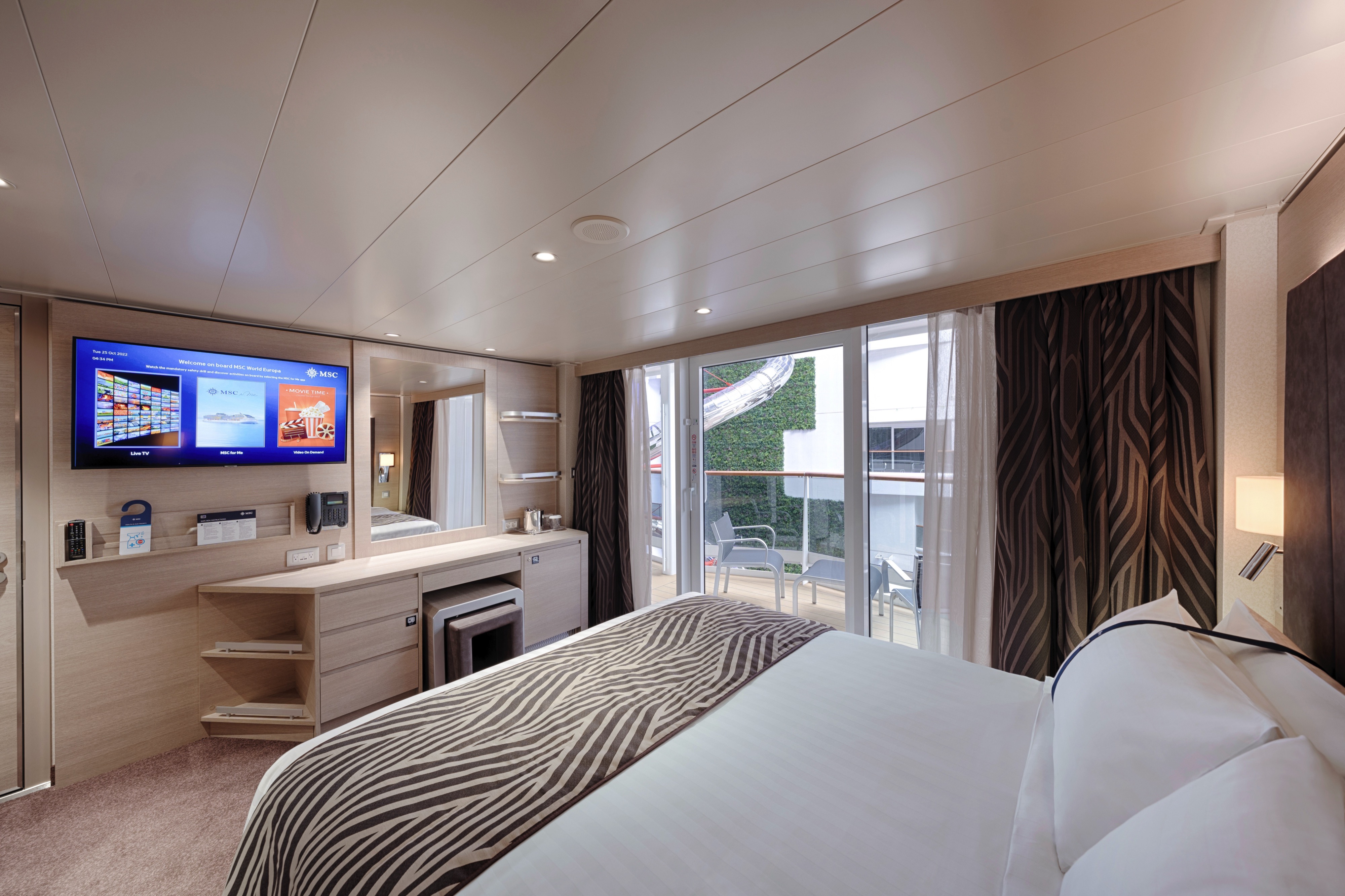 Deluxe Balcony with Promenade & Ocean View